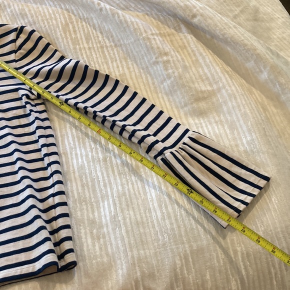 Madewell bell sleeved top - Picture 6 of 7